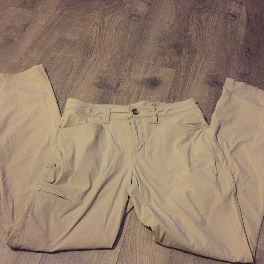 Like new Eddie Bauer hiking pants